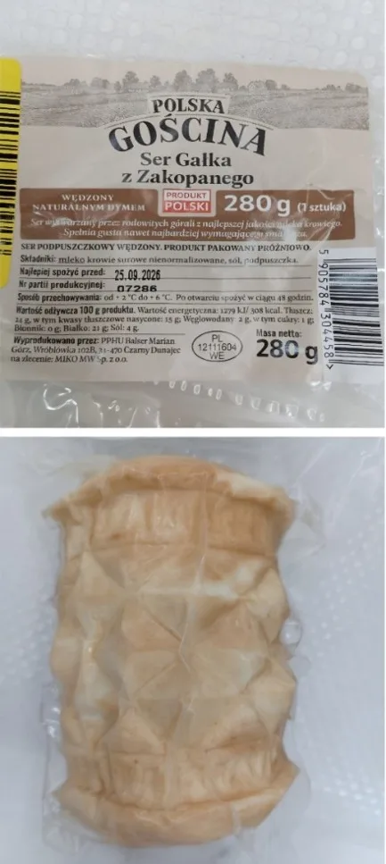opakowanie próżniowe zawierające ser, etykieta z widocznymi danymi produktu